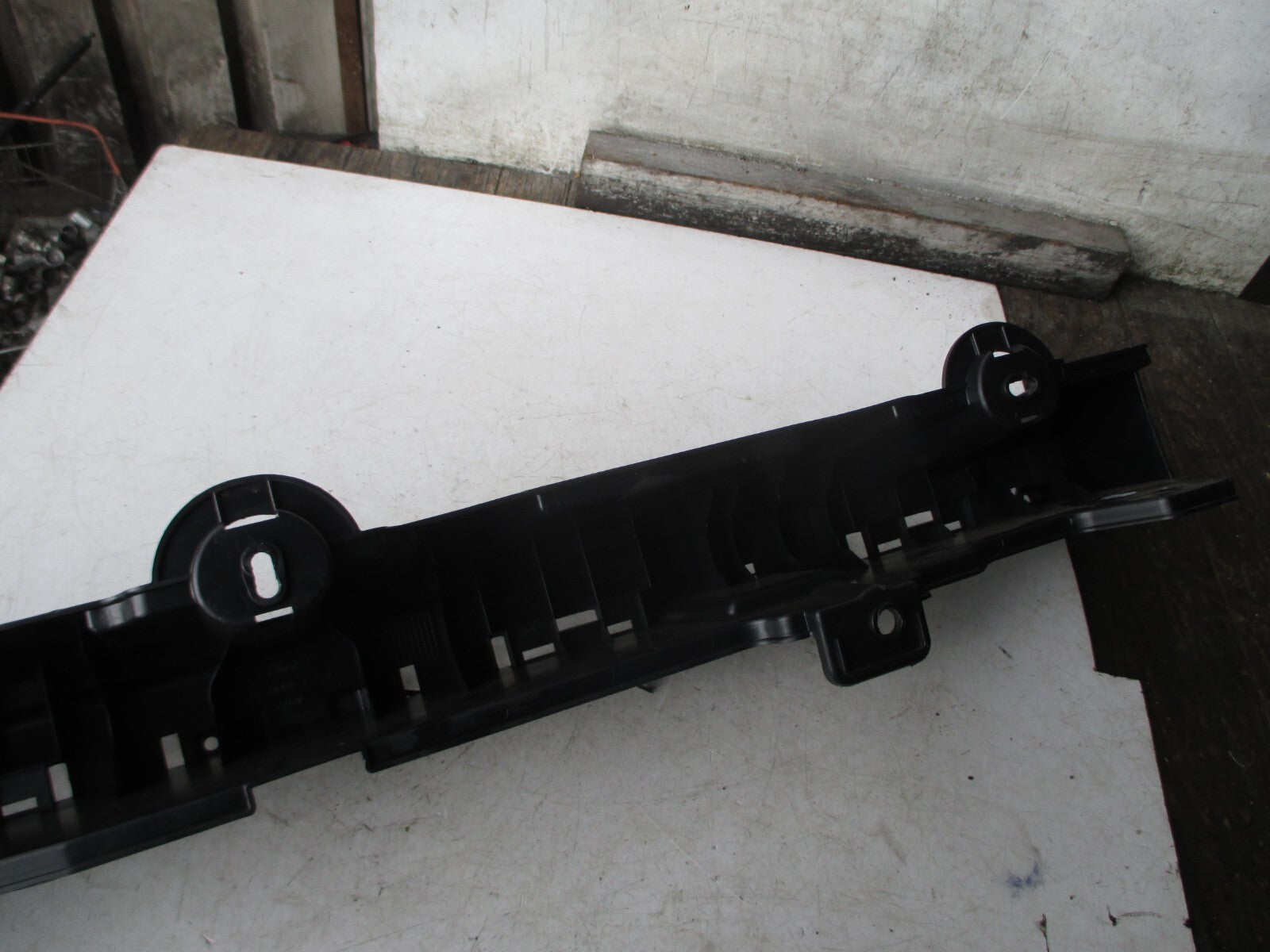 FORD GALAXY MK4 2020 REAR BACK BOOT LID PLASTIC TRIM PANEL EM2B-19G438-BGW