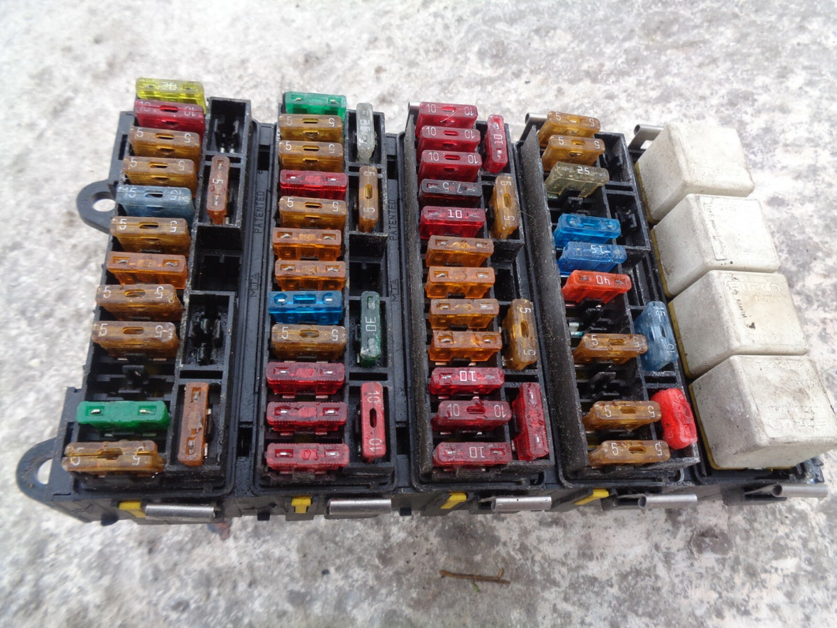 OPTARE ALERO PARTY BUS 2003 FUSE BOX UNIT
