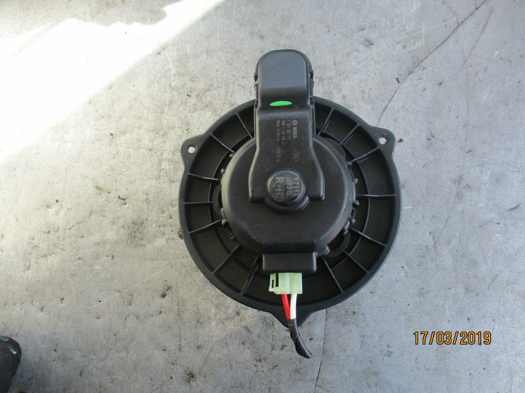 KIA RIO MK4 HEATER BLOWER MOTOR FAN