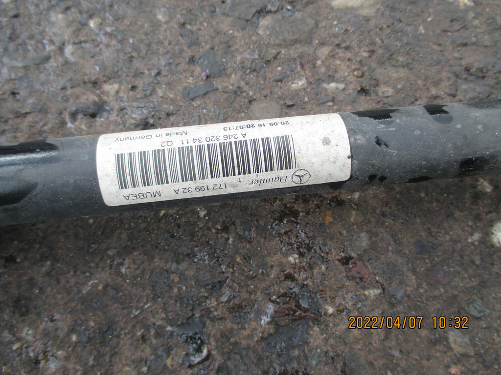 MERCEDES A CLASS W176 2016 FRONT ANTI ROLL SWAY BAR A2463203411