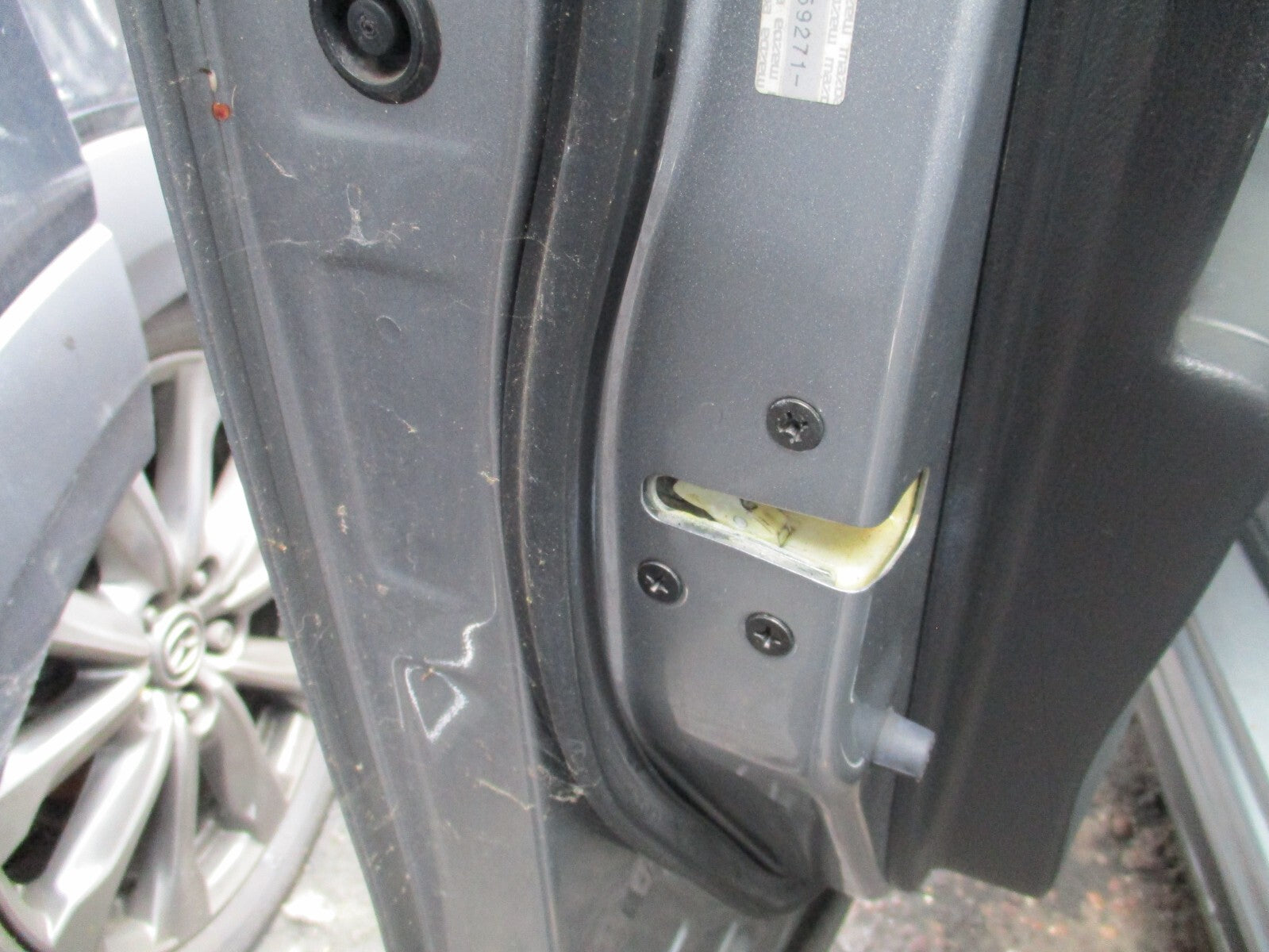 2013 MAZDA CX 5 MK1 NSF PASSENGER SIDE FRONT DOOR LOCK MECHANISM