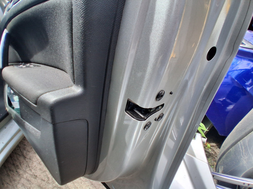 2014 PEUGEOT 308 MK2 OSF DRIVER SIDE FRONT DOOR LOCK MECHANISM
