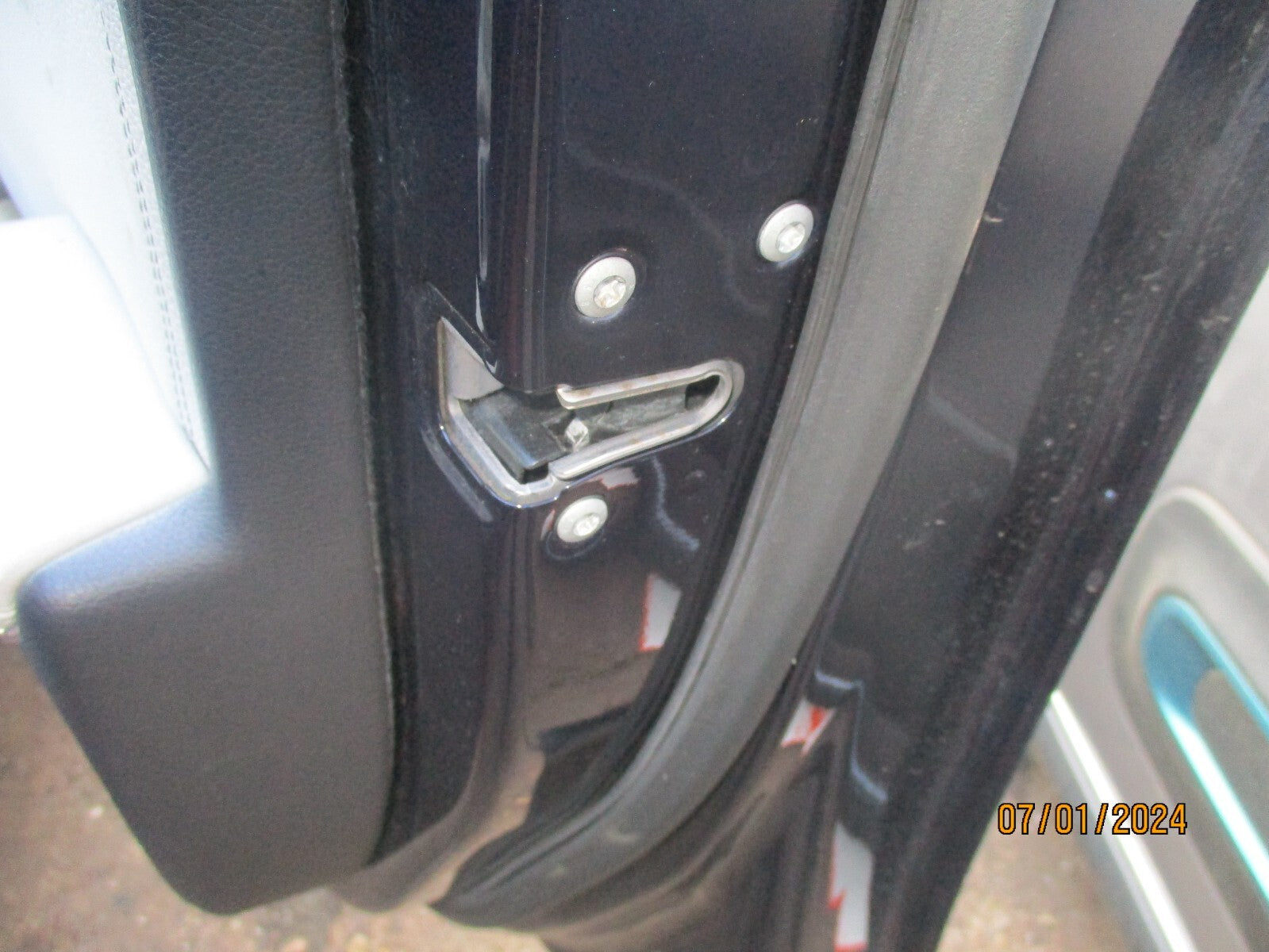 MERCEDES BENZ CLA 2016 C117 OSF DRIVER SIDE FRONT DOOR LOCK MECHANISM