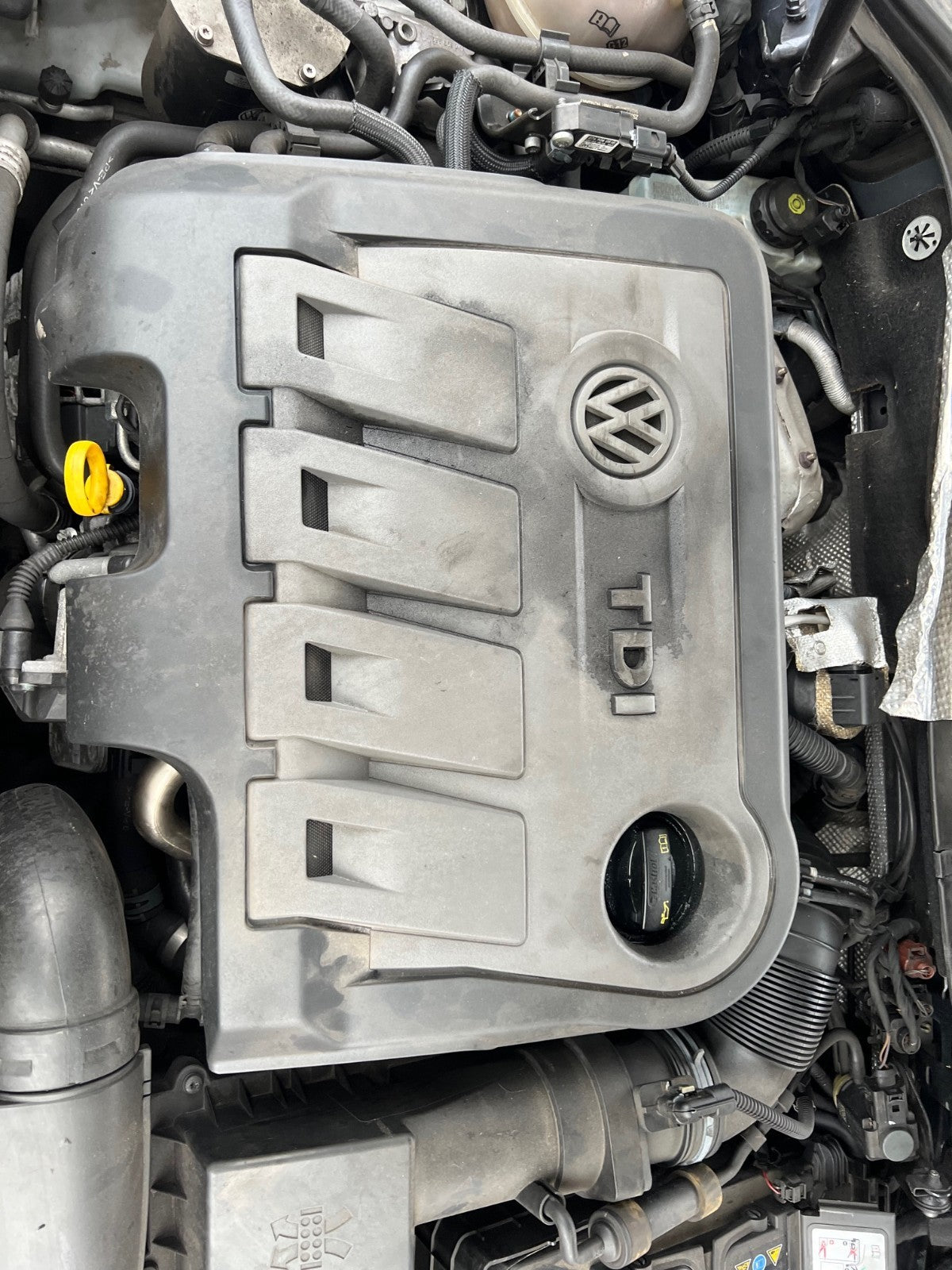 2014 VW VOLKSWAGEN PASSAT B7 SALOON 2.0 DIESEL COMPLETE ENGINE CFFB