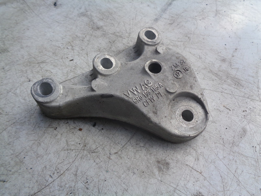 SKODA FABIA 2018 MK3 NJ 1.0 PETROL ENGINE MOUNT BRACKET 6R0199185A