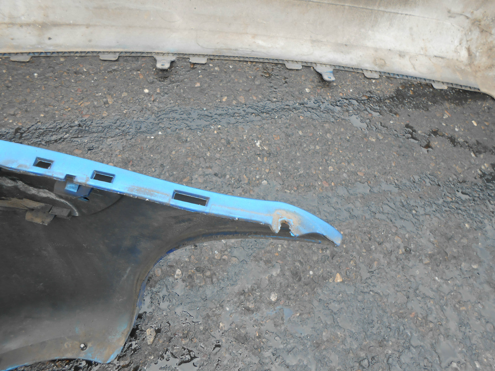 PEUGEOT 307 2004 PRE FACELIFT COMPLETE REAR BUMPER BLUE