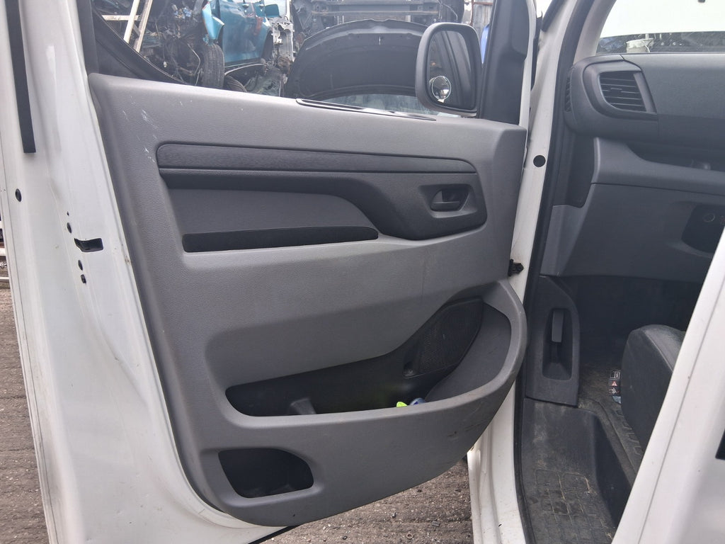 2019 CITROEN DISPATCH VIVARO MK3 NSF PASSENGER SIDE FRONT DOOR CARD PANEL
