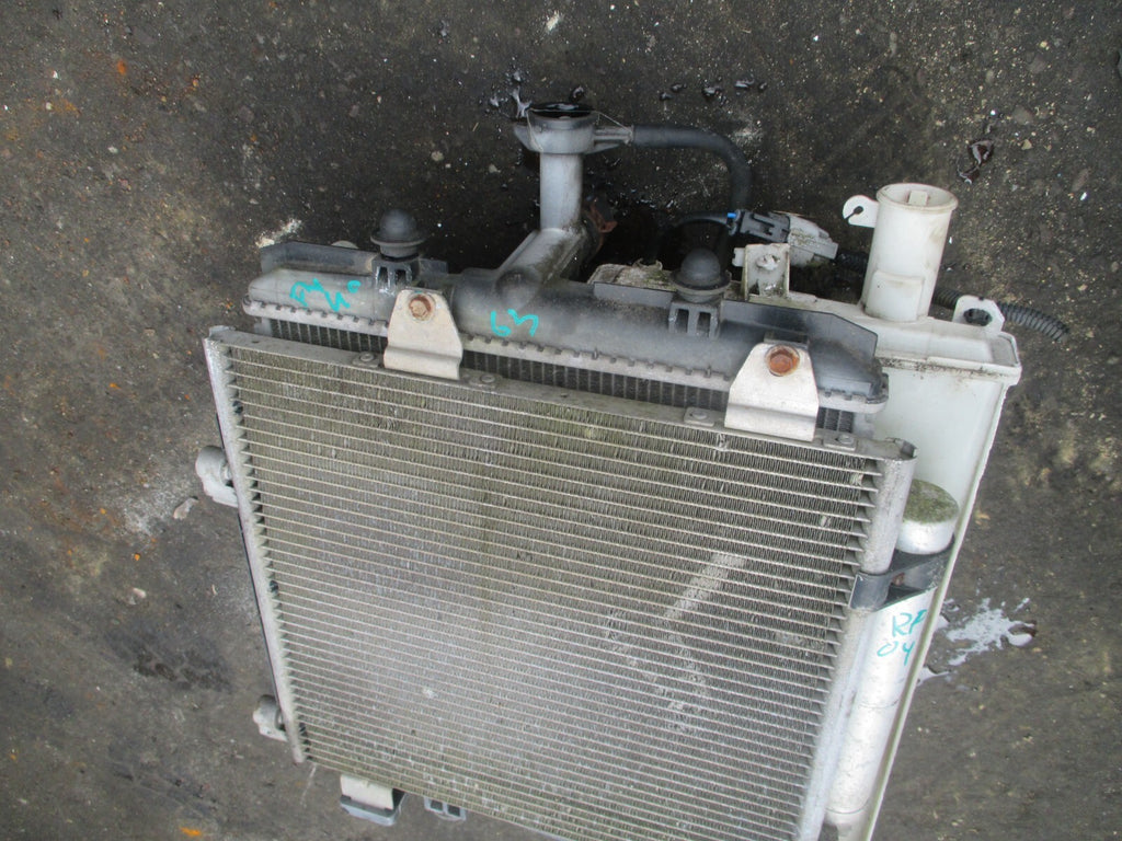 TOYOTA AYGO MK1 2013 1.0 PETROL RADIATOR RAD PACK RP 04