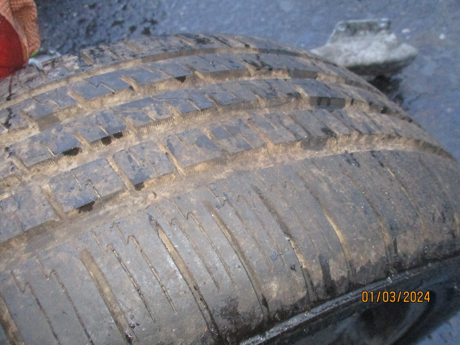 VAUXHALL ZAFIRA C 2017 17 INCH ALLOY WHEEL WITH TYRE 225/50R17