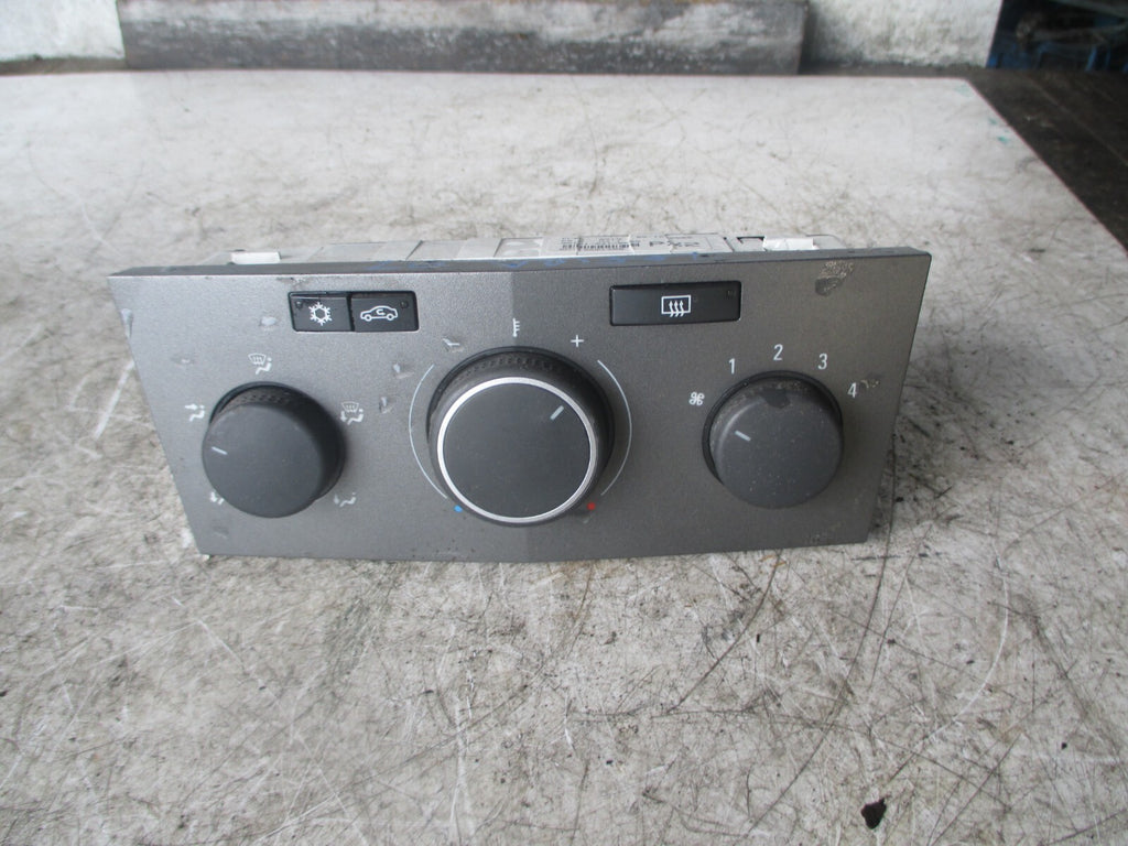 VAUXHALL ZAFIRA B 2007 HEATER AC CONDITION CONTROL 13201300