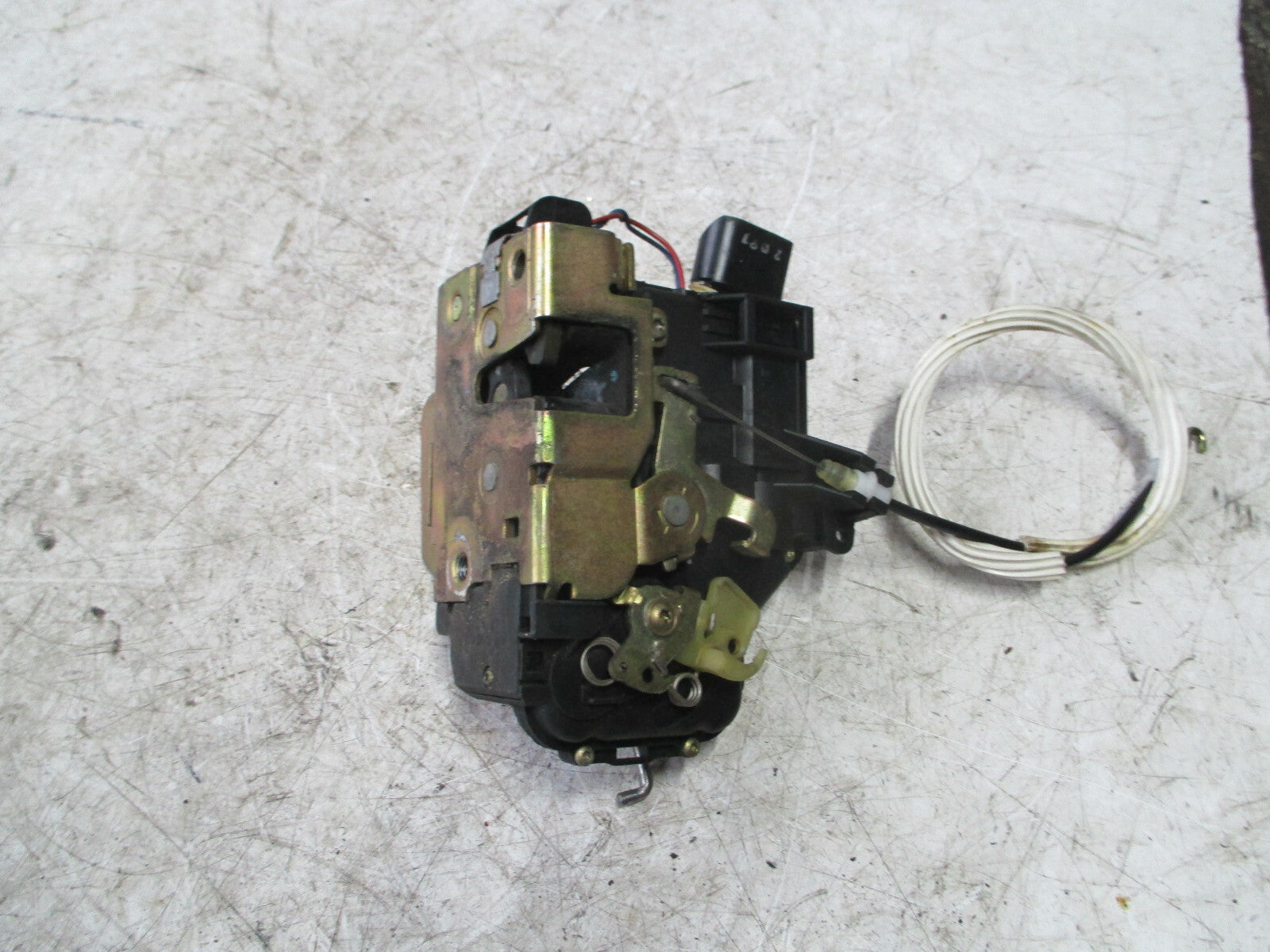 AUDI A6 2001 OSR DRIVER SIDE REAR DOOR LOCK MECHANISM