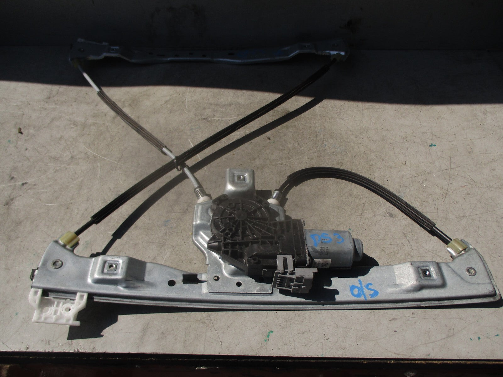 2016 CITROEN DS3 OSF DRIVER SIDE FRONT RIGHT WINDOW MOTOR REGULATOR 402219H