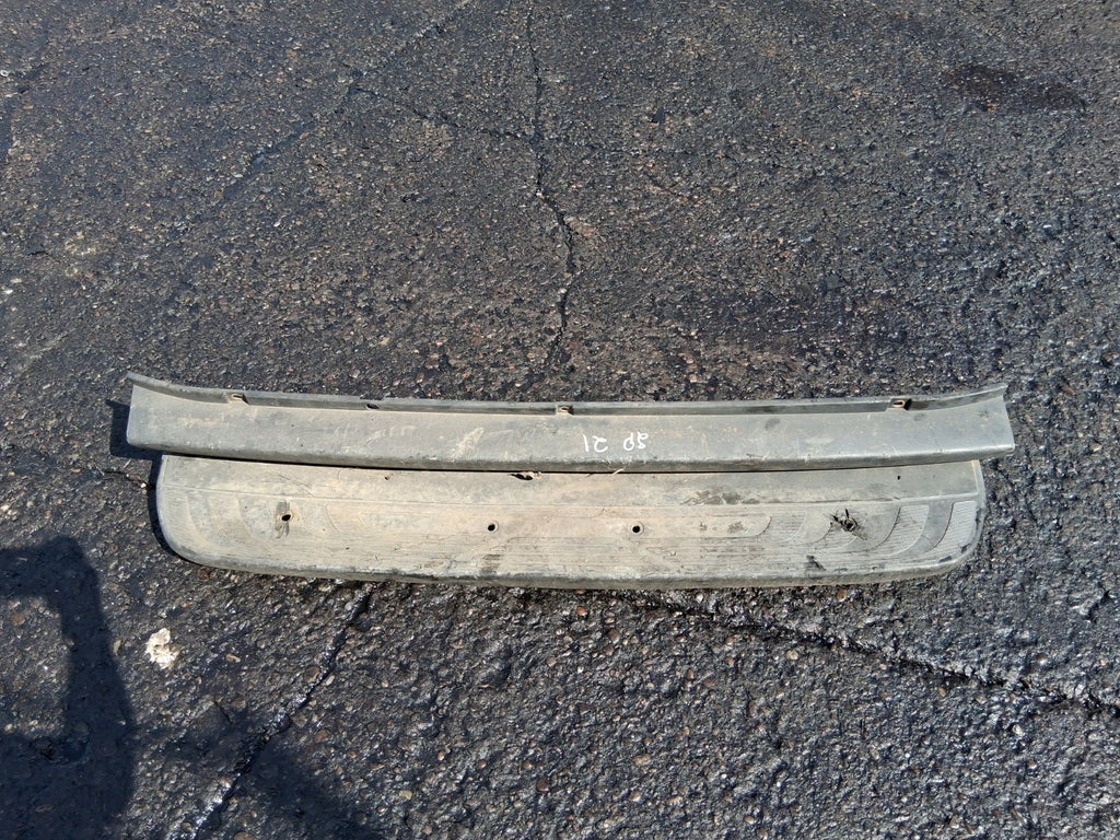 MERCEDES BENZ SPRINTER W907 2021 REAR STEP PLASTIC A9108801600