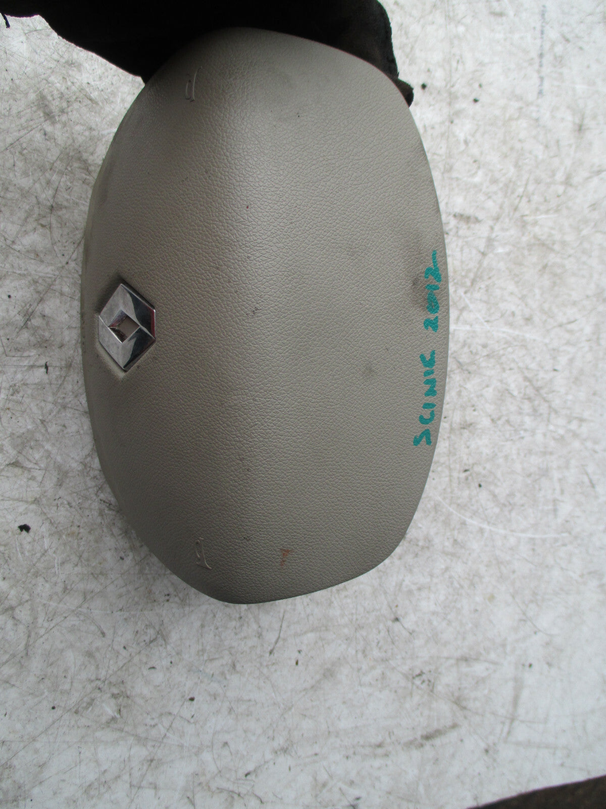 RENAULT SCENIC MK3 2012 DRIVER STEERING WHEEL SAFETY BAG 985705473R