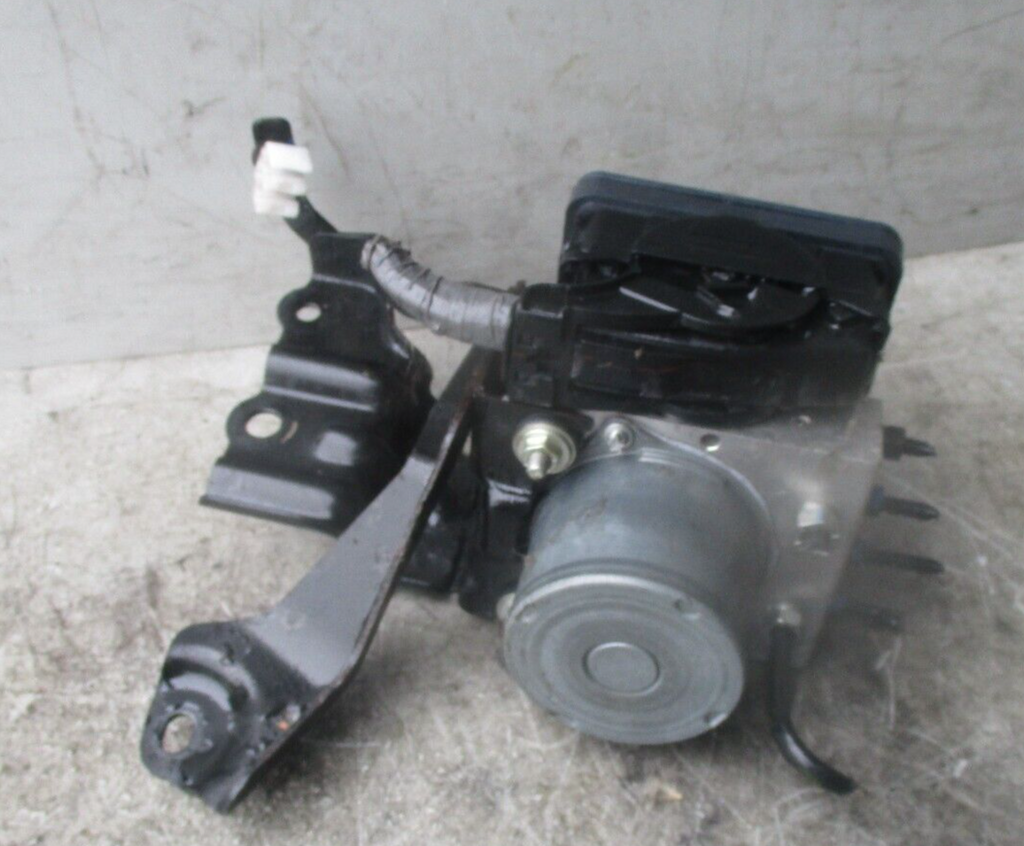 2018 TOYOTA C-HR ABS PUMP MODULATOR 4450-F4180