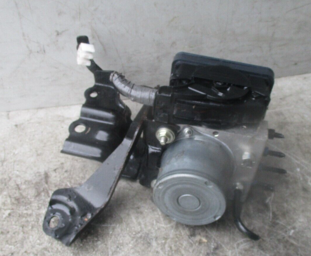 2018 TOYOTA C-HR ABS PUMP MODULATOR 4450-F4180