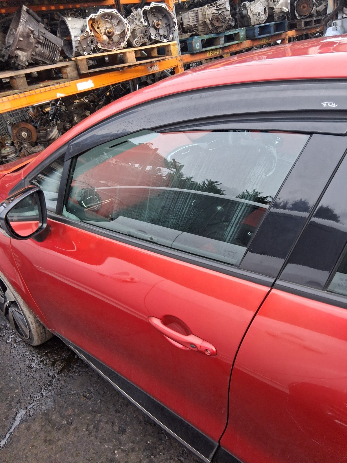 2013 RENAULT CLIO X98 MK4 NSF PASSENGER SIDE FRONT LEFT BARE DOOR RED