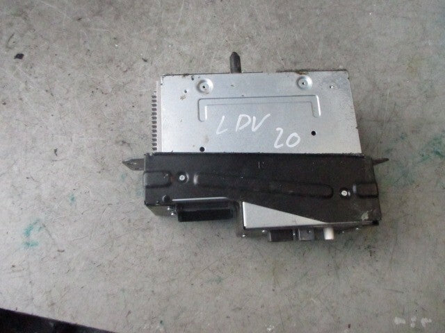 2020 LDV SAIC V80 2.5 DIESEL 6 RADIO HEAD UNIT C00141093