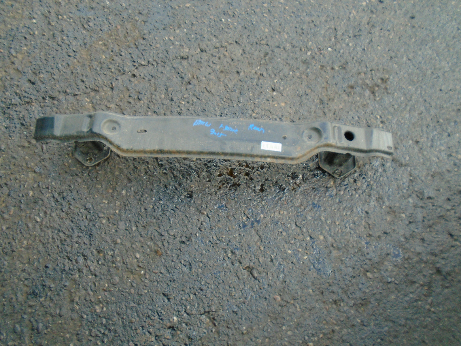 BMW 1 SERES F20 2015 LCI FACELIFT REAR BUMPER REINFORCEMENT CRASH BAR