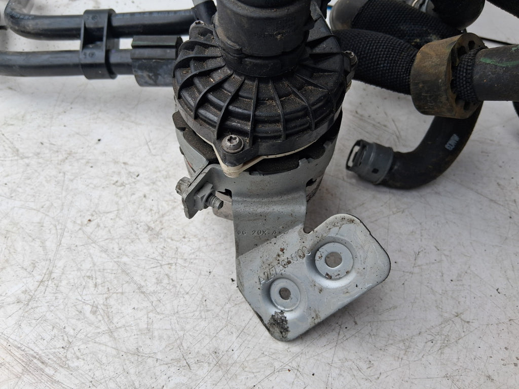 2021 MERCEDES SPRINTER W907 AUXILIARY WATER PUMP A1770073599
