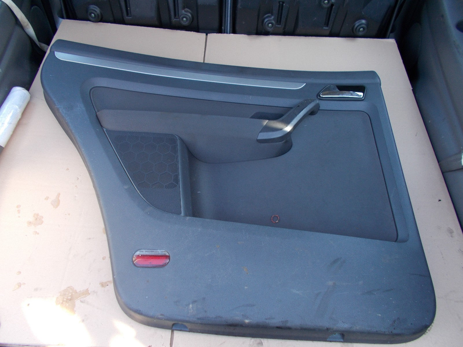 2005 VOLKSWAGEN VW TOURAN NSR PASSENGER SIDE REAR DOOR TRIM PANEL DOOR CARD