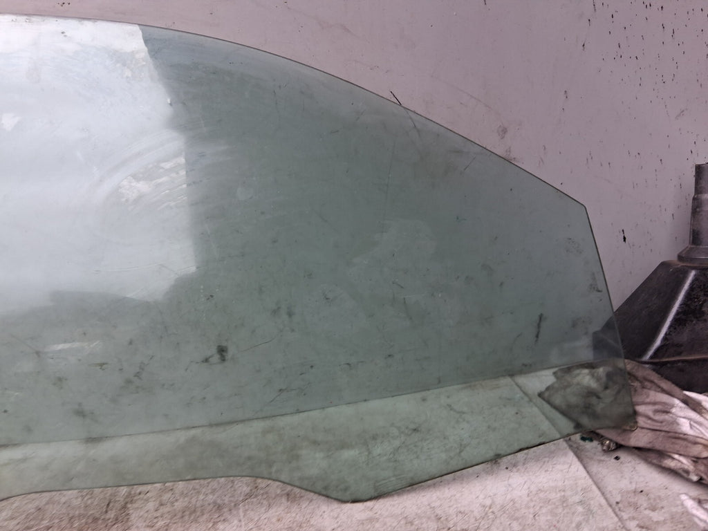 RENAULT MEGANE CC MK2 2005 OSF DRIVER SIDE FRONT RIGHT WINDOW GLASS 43R000017
