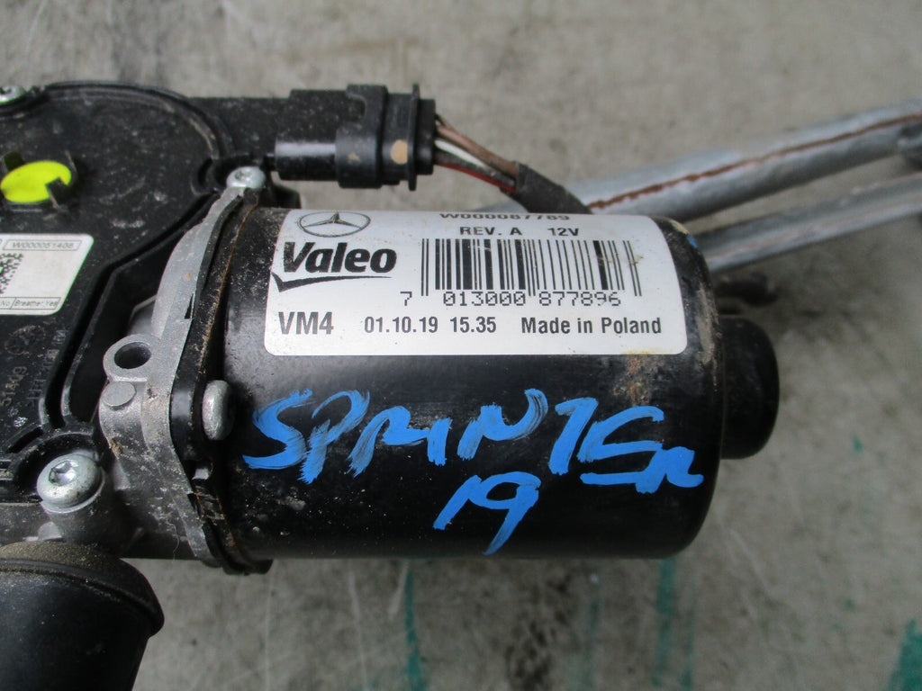 MERCEDES BENZ SPRINTER W907 2019 FRONT WINDSCREEN WIPER MOTOR LINKAGES