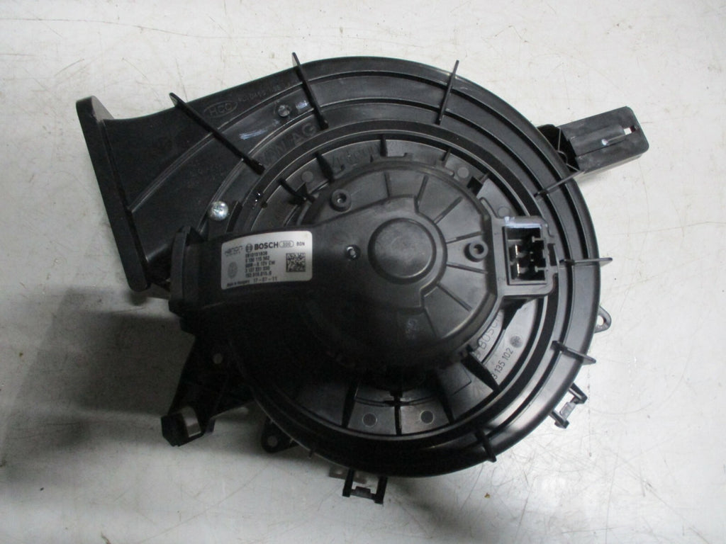 VW VOLKSWAGEN UP 2017 HEATER AIR FAN BLOWER MOTOR ASSEMBLY UNIT 1S2819015B