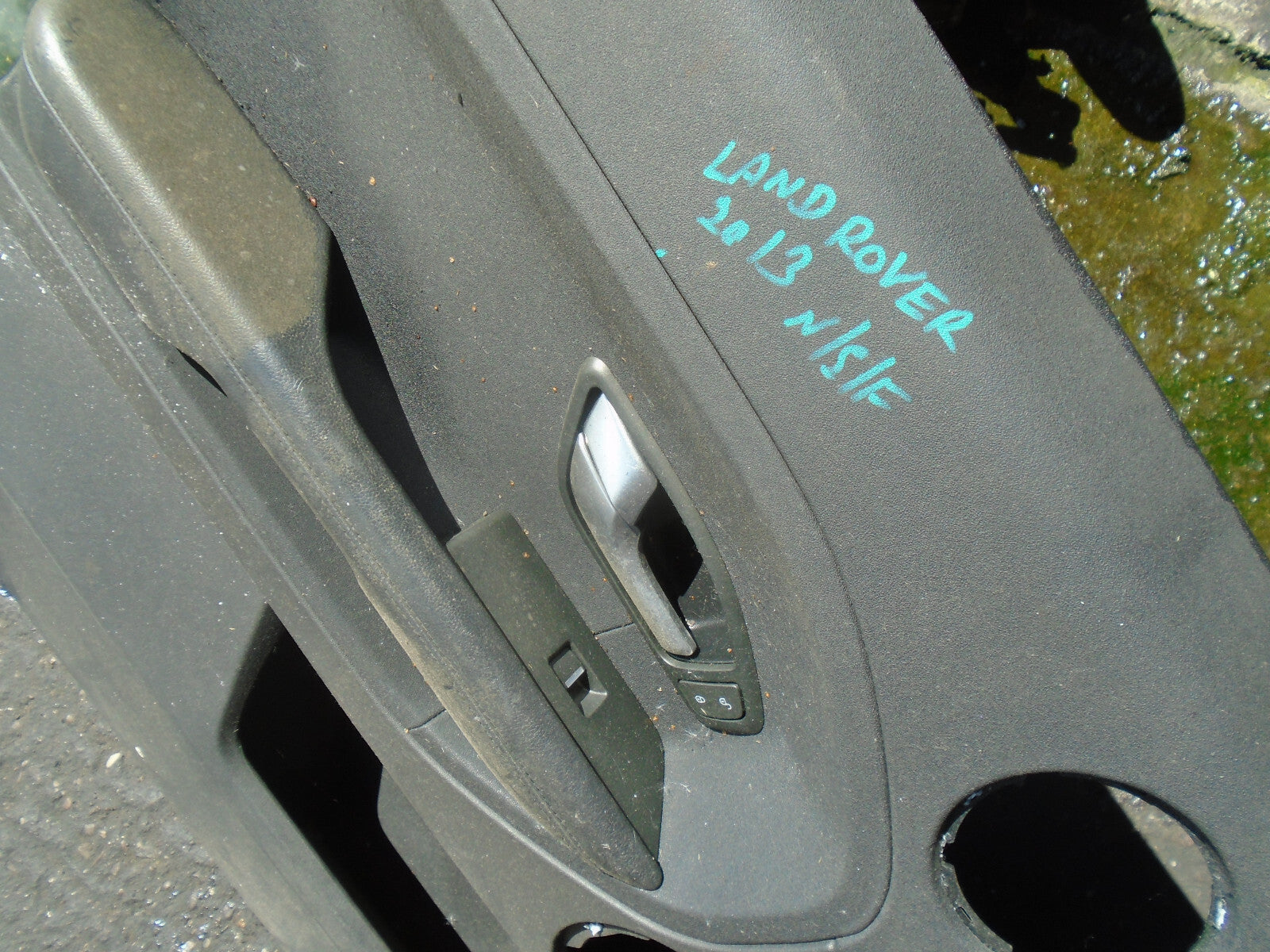 LANDROVER EVOQUE 2013 NSF PASSENGER SIDE FRONT DOORCARD PANEL