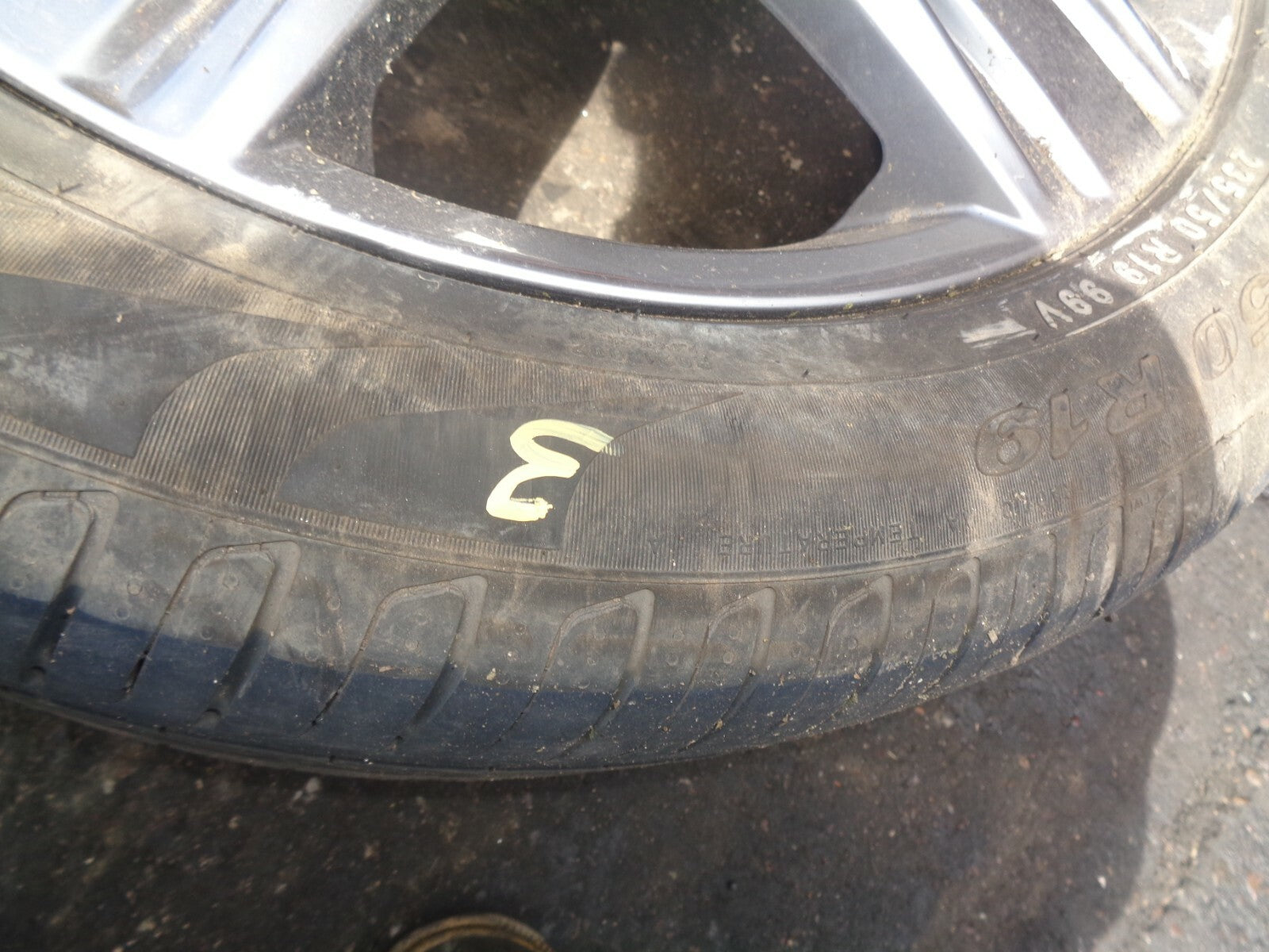 VW VOLKSWAGEN TIGUAN MK2 2019 19 INCH SINGLE ALLOY WHEEL & TYRE 235/50R19 REF 3