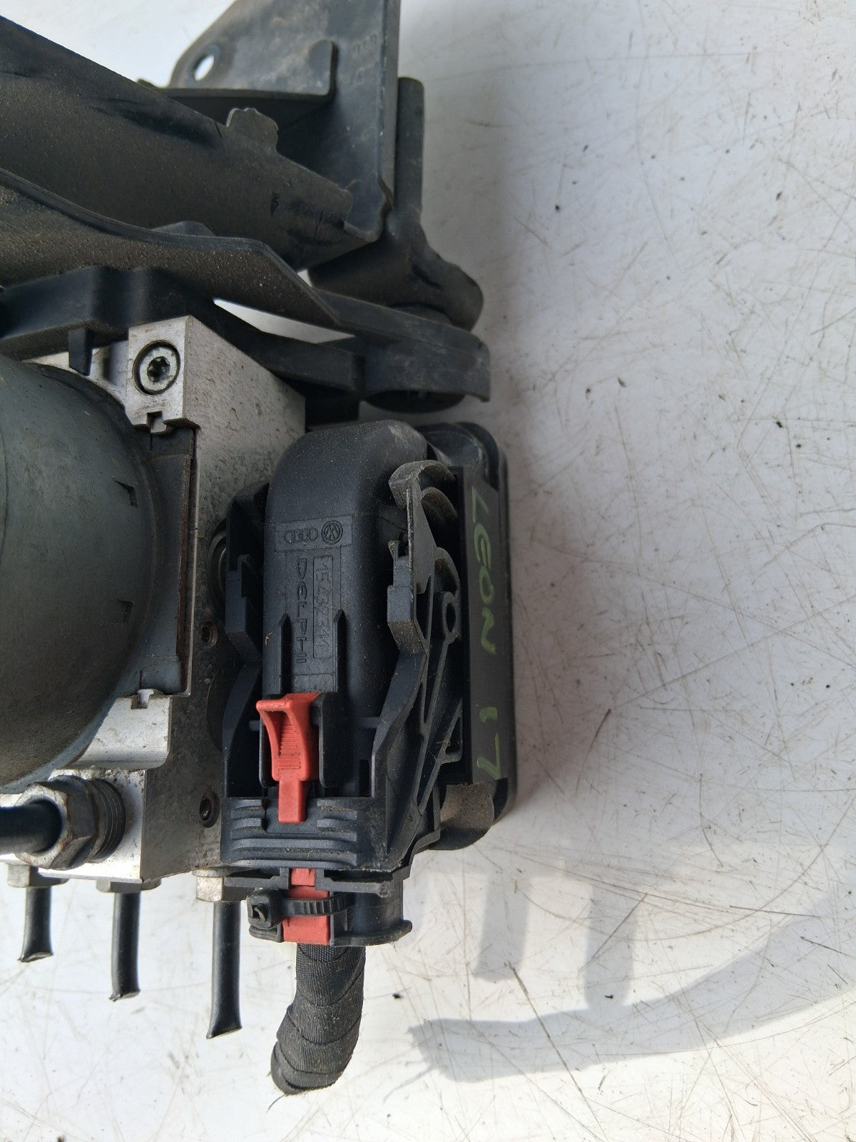 SEAT LEON 2017 BRAKE ABS PUMP MODULE 5Q0614517AF