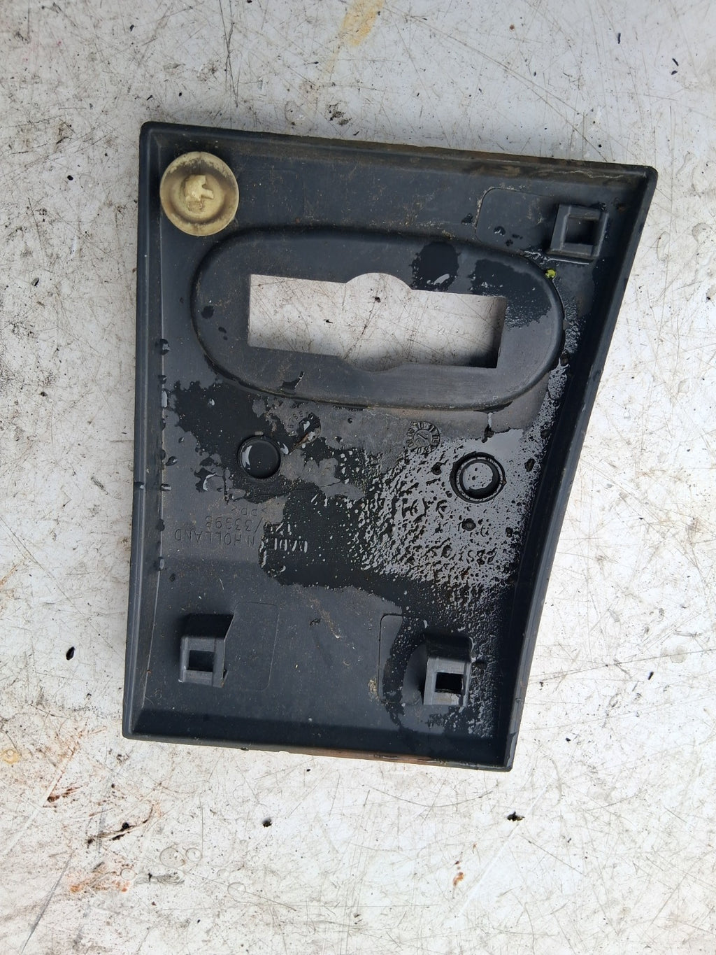 2015 MERCEDES SPRINTER W906 OS DRIVER SIDE RIGHT CENTER PANEL TRIM A9066901282