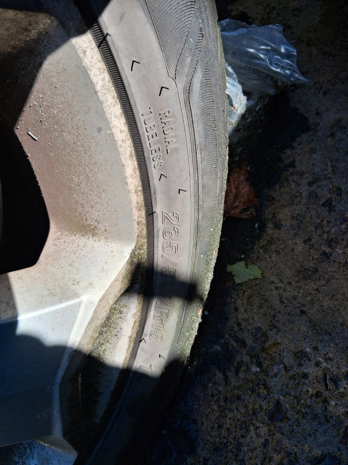 2009 FORD KUGA MK1 18 INCH ALLOY WHEEL WITH TYRE 235/50R18