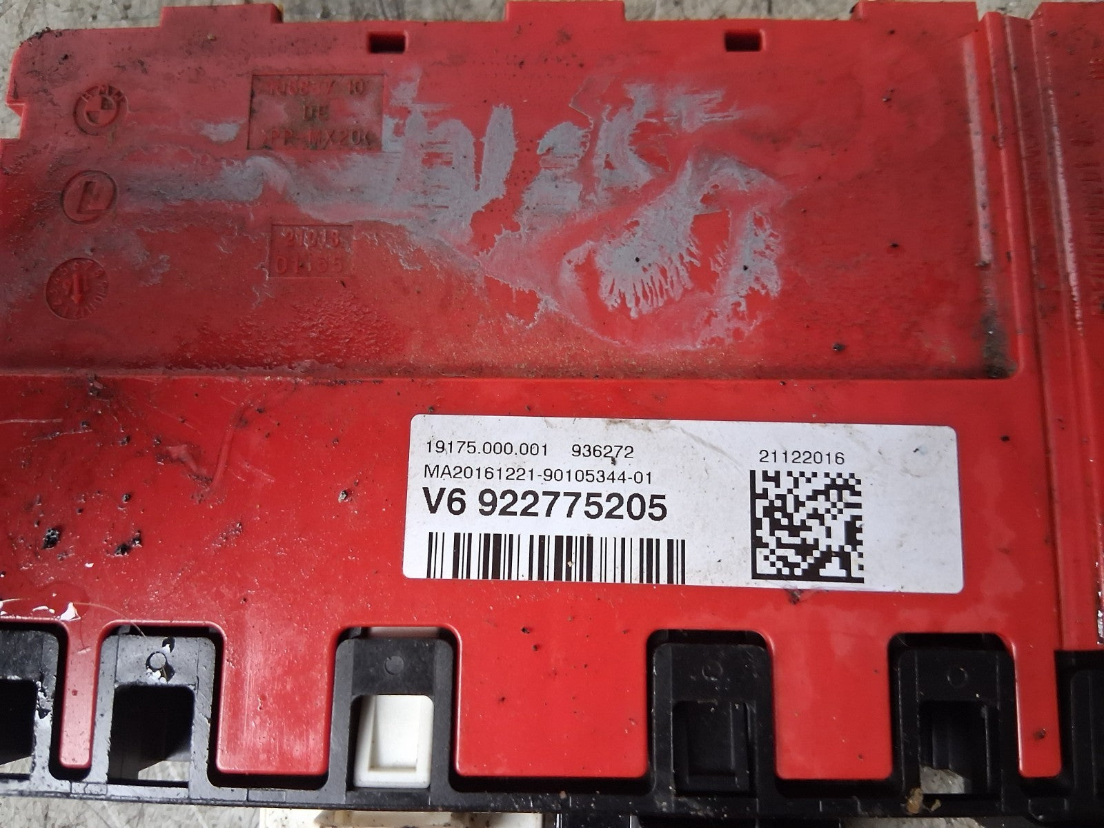 2015 BMW 1 SERIES F20 LCI FUSE BOX REALAY V6922775205
