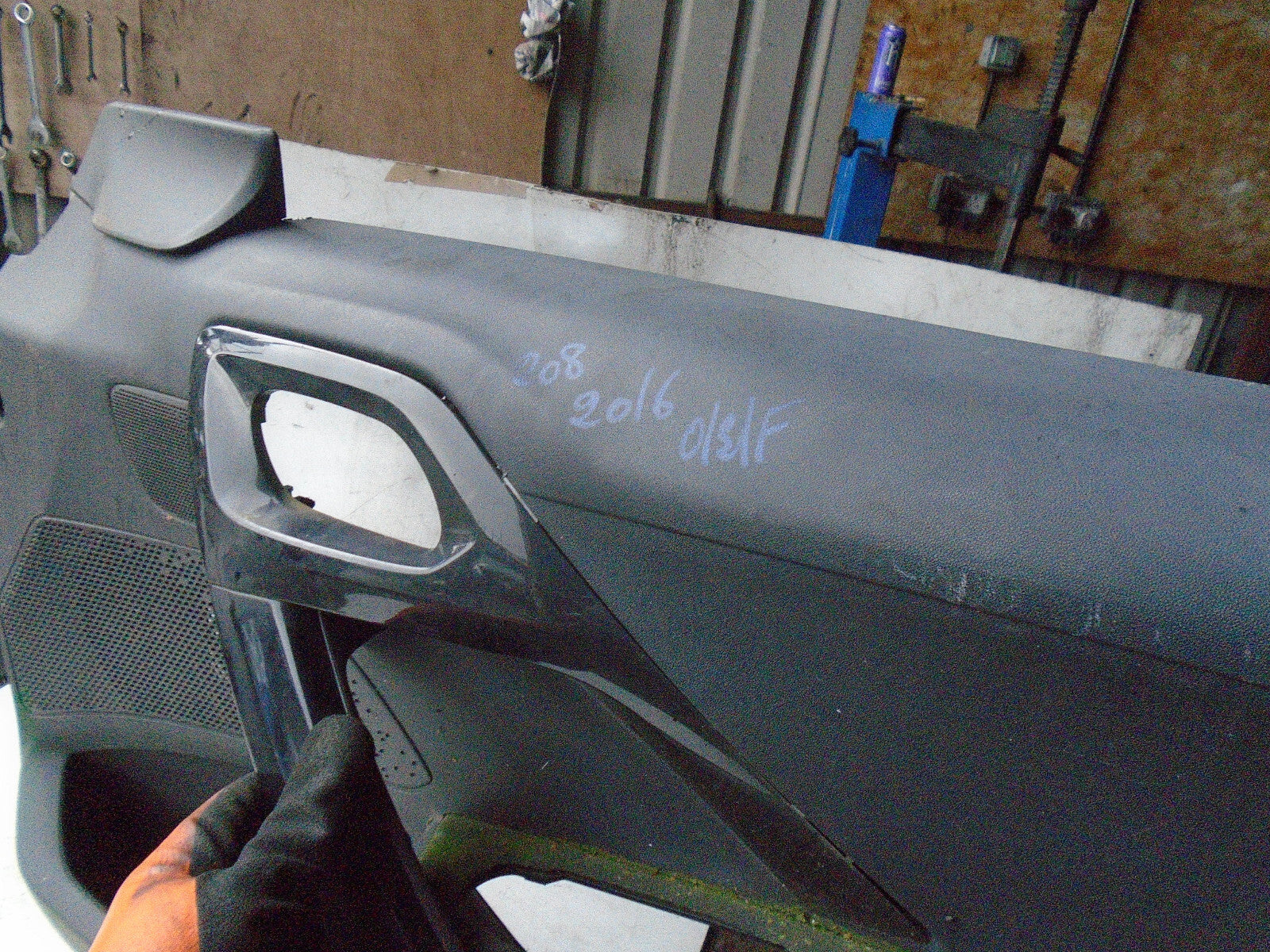 PEUGEOT 208 2016 3 DOOR OSF DRIVER SIDE FRONT DOOR CARD PANEL