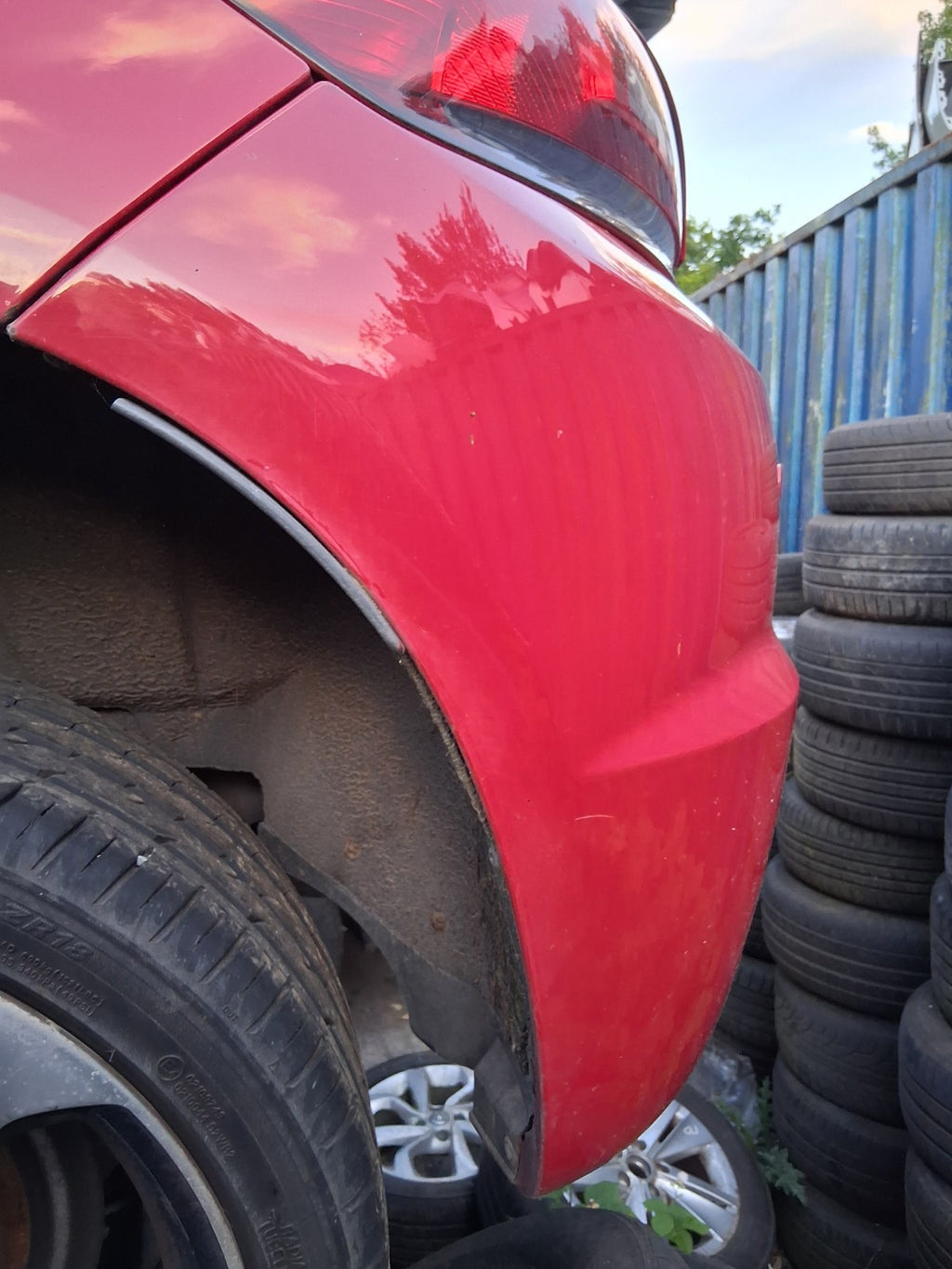 2014 VW VOLKSWAGEN SCIROCCO MK3 COMPLETE REAR BUMPER WITH PDC SALSA RED LA3H