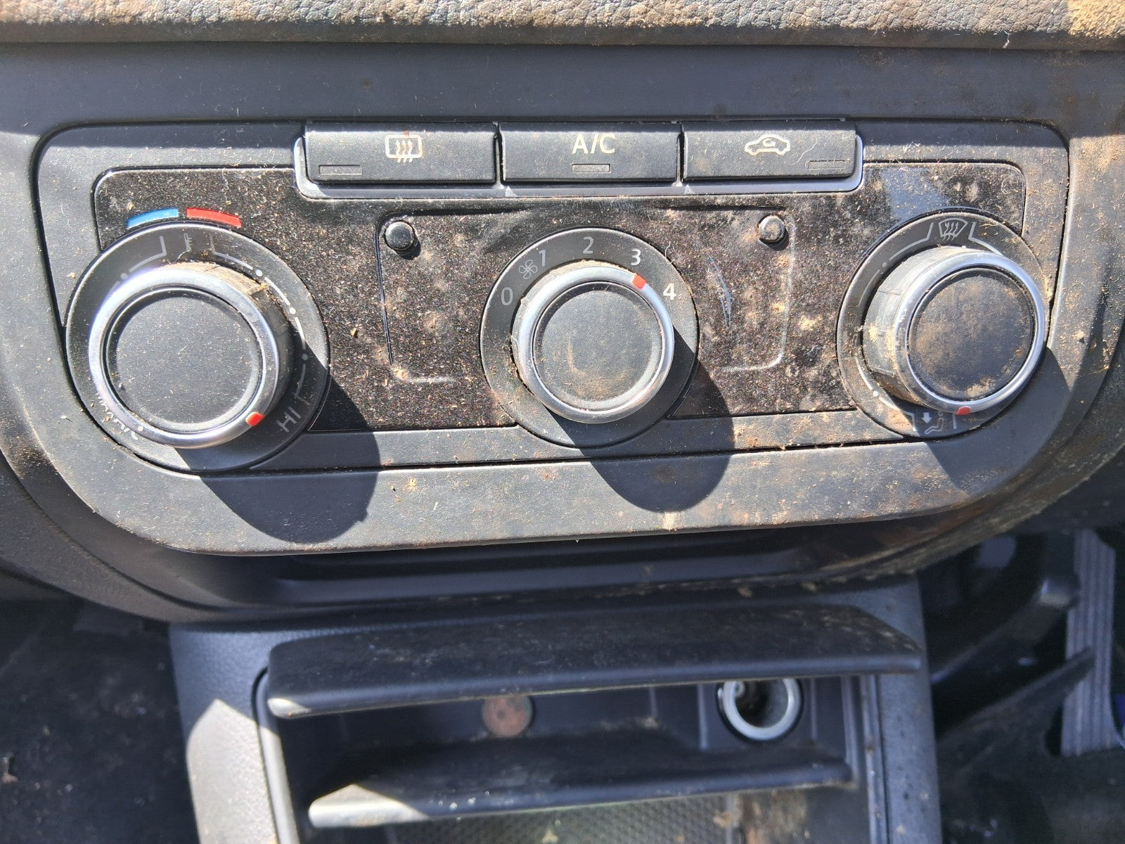 2013 VW VOLKSWAGEN TIGUAN MK1 HEATER CLIMATE CONTROL SWITCH