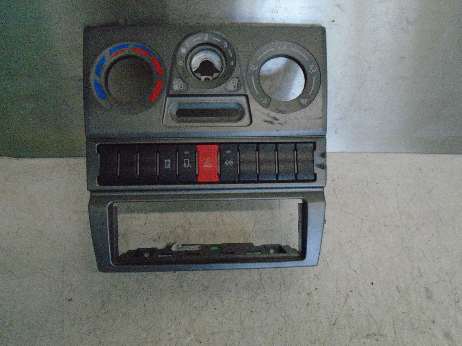 IVECO DAILY VAN 2015 CLIMATE CONTROL UNIT 5801476415