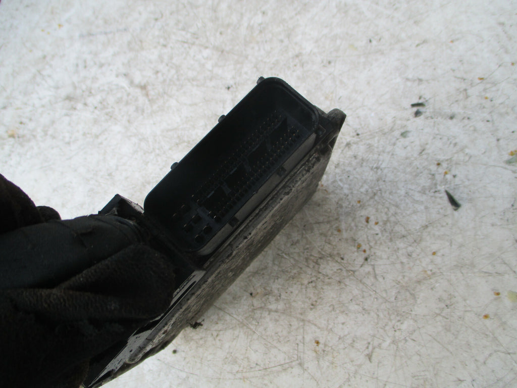 VOLKSWAGEN VW GOLF MK5 2005 1.4 PETROL ECU ENGINE CONTROL MODULE UNI 03C906056AJ