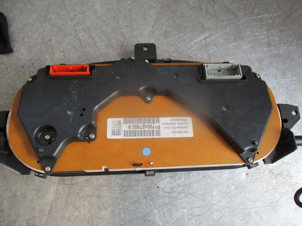 2001 RENAULT SCENIC 1.6 PETROL SPEEDO SEEDOMETER INSTRUMENT CLOCKS P77004277900A