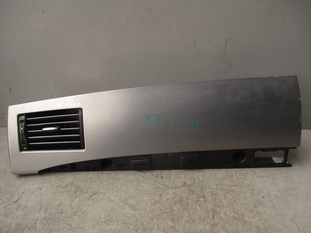 2011 JAGUAR XF X250 NS PASSENGER FRONT LEFT DASHBOARD AIR VENT PANEL 8X23043C26