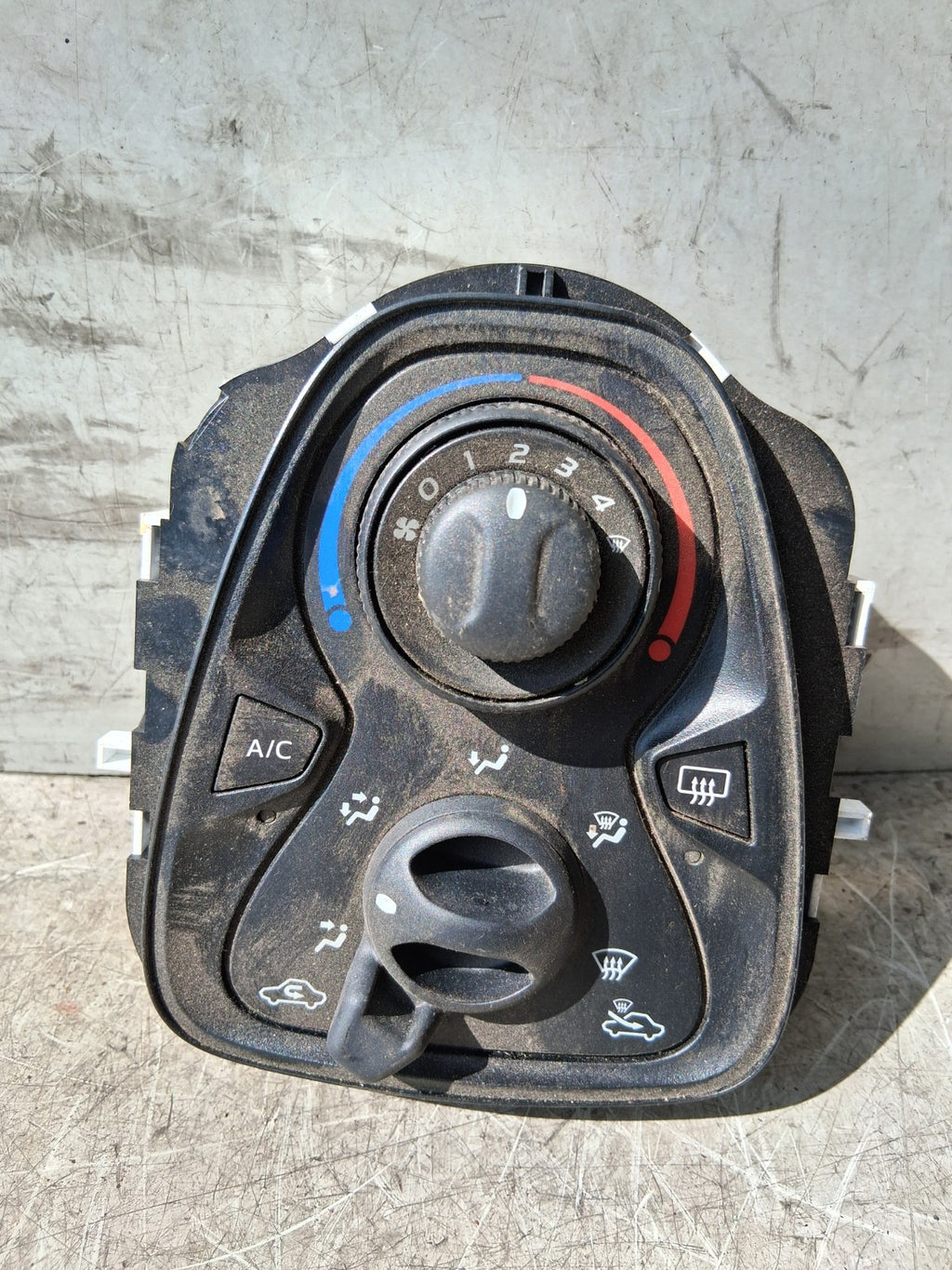 2019 PEUGEOT 108 AC HEATER CLIMATE CONTROL SWITCH PANEL E1078896
