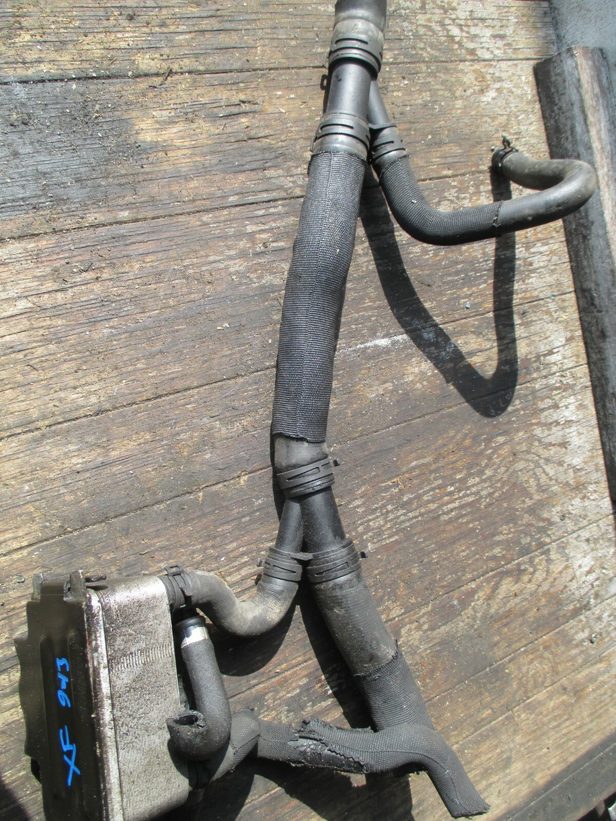 JAGUAR XF 2013 OIL COOLER X6003001