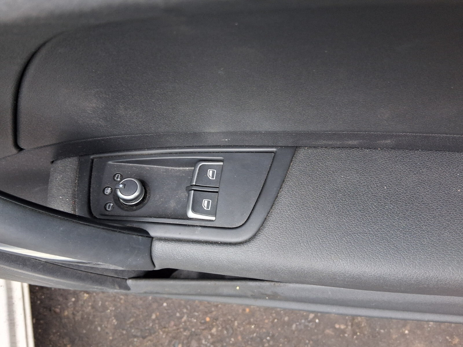 2018 AUDI A1 8X HATCHBACK OSF DRIVER SIDE FRONT RIGHT WINDOW CONTROL SWITCH