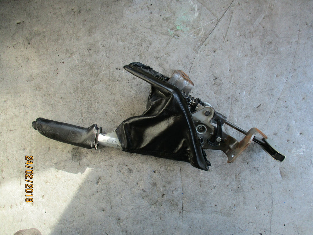 BMW 1 SERIES F20 HANDBRAKE LEVER HANDLE PARKING BRAKE 34406799102