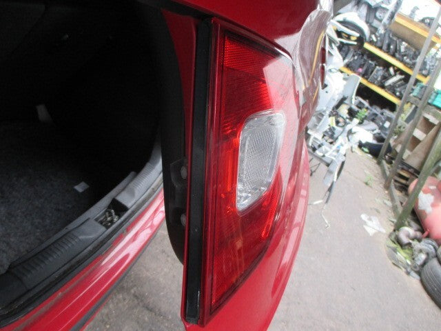 2018 SUZUKI IGNIS NSR PASSENGER SIDE REAR INNER TAIL LIGHT 13259343