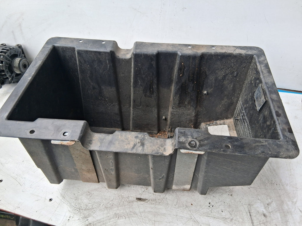 2021 MERCEDES BENZ SPRINTER W907 BATTERY BOX A9106108300