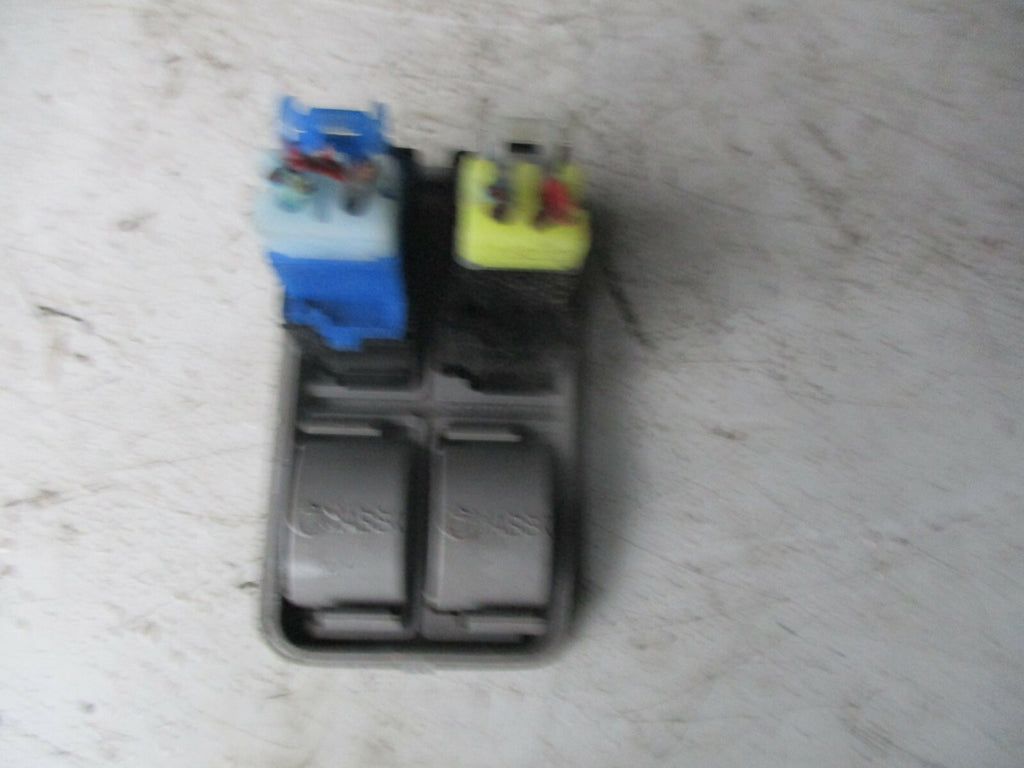 NISSAN HEATED SEAT SEATS SWITCH X 2 PLASTIC TRIM SURROUND COIN TRAY HOLDER GREY