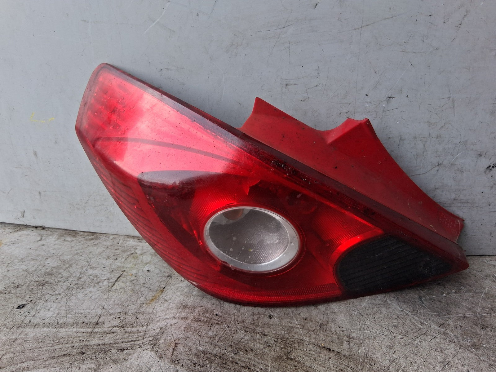 2008 VAUXHALL CORSA D NSR PASSENGER SIDE REAR LEFT TAIL LIGHT 89038962A