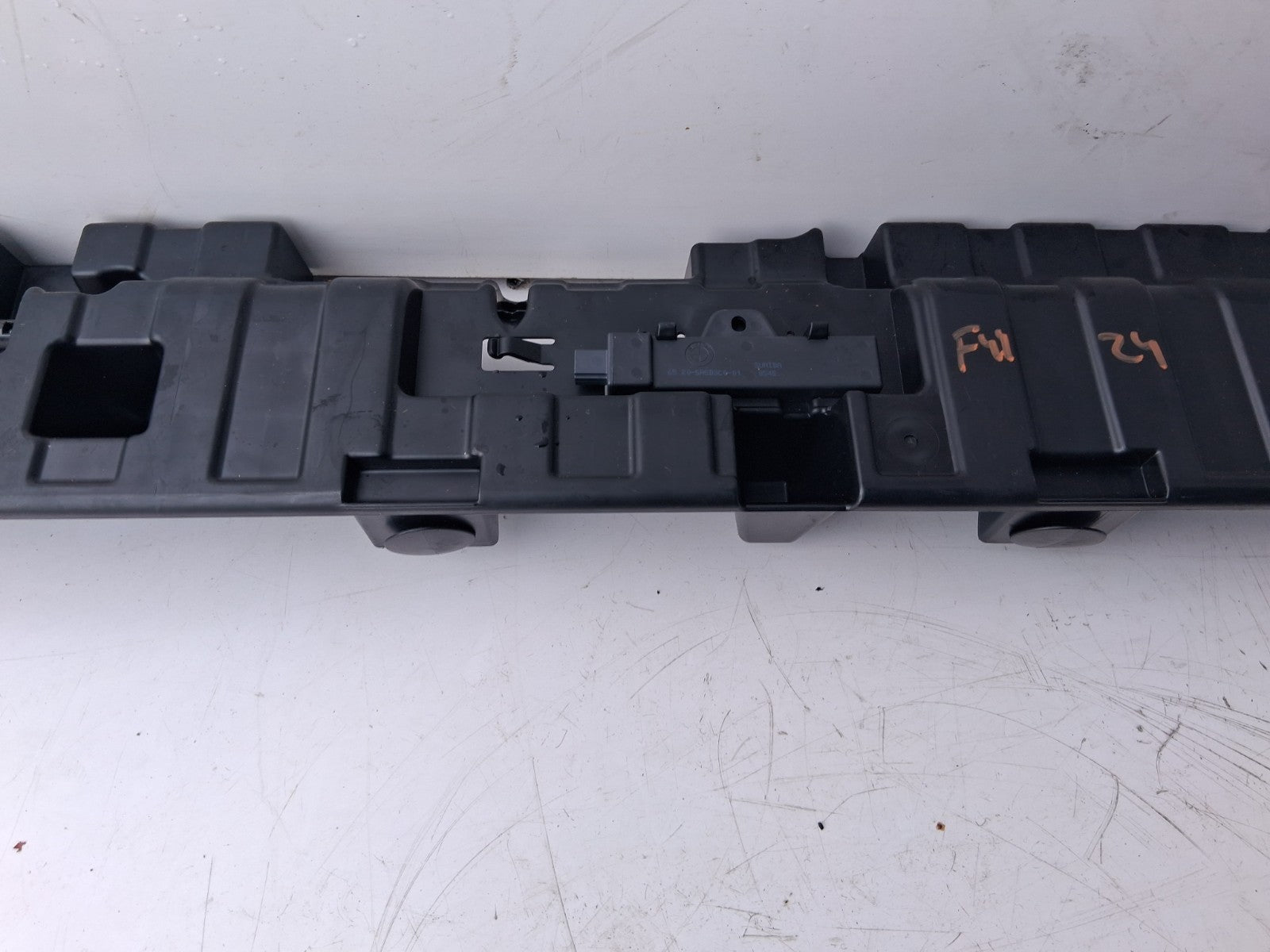 2024 BMW 2 SERIES F44 COUPE TAILGATE TRUNK INTERIOR FLOOR BRACKET 7475719
